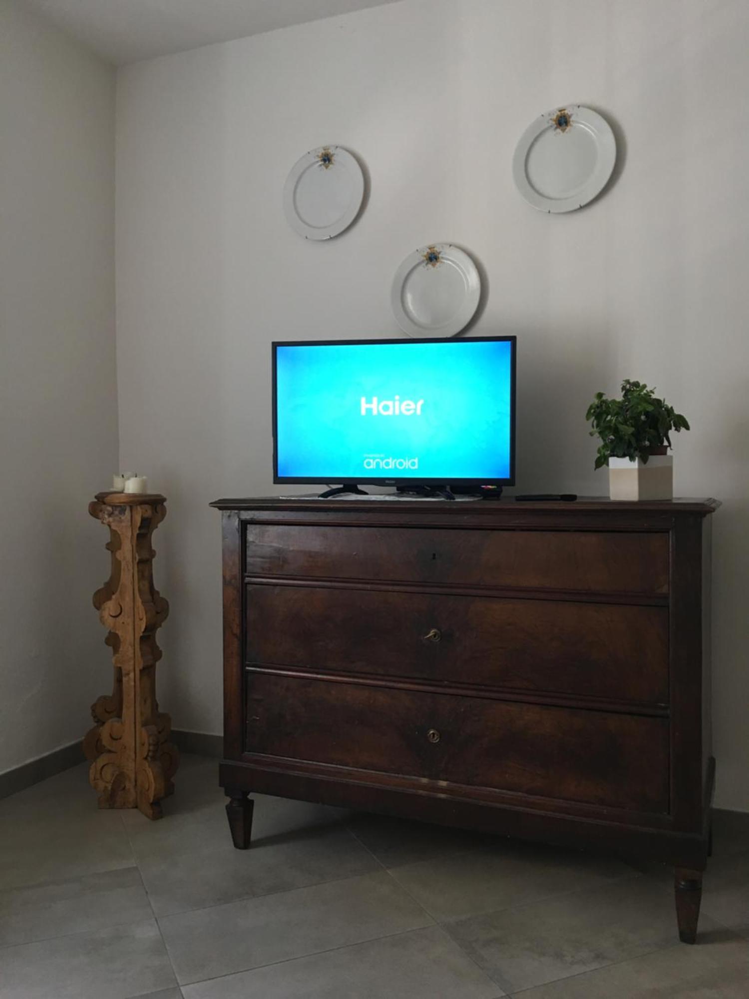 Il Tenore D'Oro Centralissimo Apartment Parma Bagian luar foto