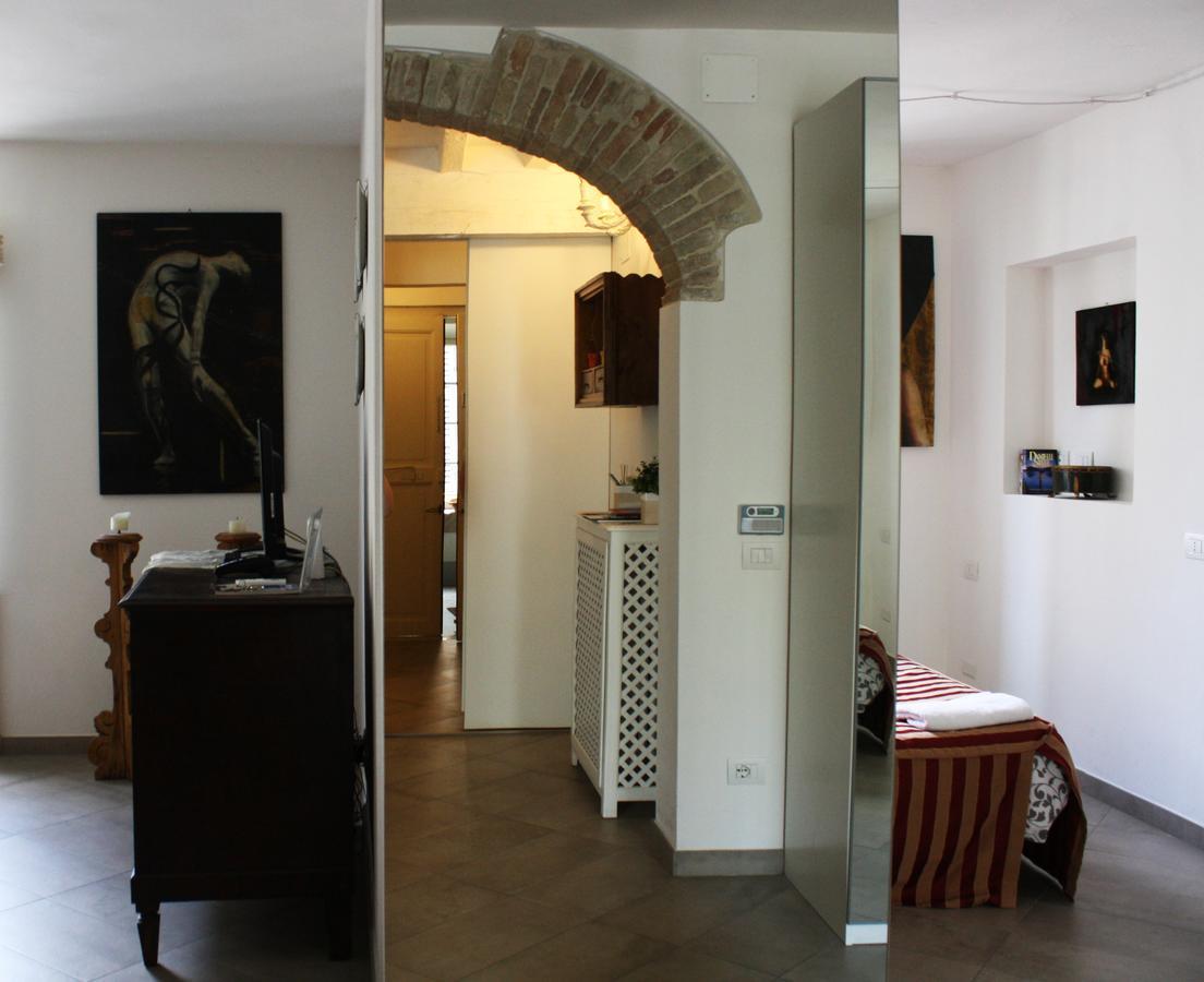 Il Tenore D'Oro Centralissimo Apartment Parma Bagian luar foto