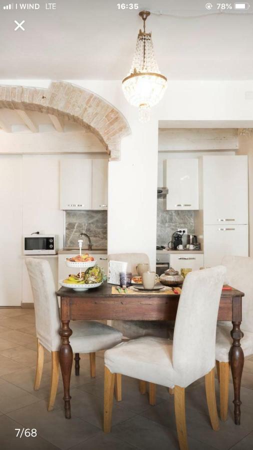 Il Tenore D'Oro Centralissimo Apartment Parma Bagian luar foto